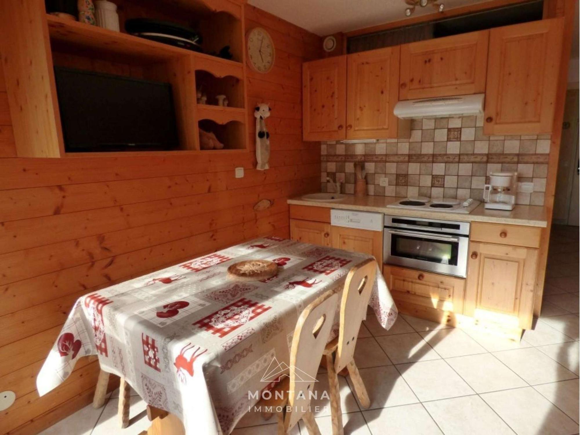 לה גראן-בורנו Studio Renove Avec Cabine - 26M² - 5 Pers - Balcon Expose Sud - Pres Skibus Et Remontees Mecaniques - Fr-1-458-125 מראה חיצוני תמונה